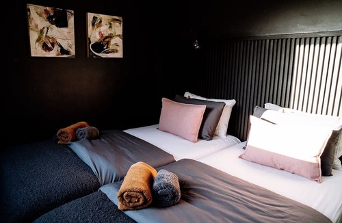 Rooiels Cabin | Klein Hangklip - Eco Mountain Cabin