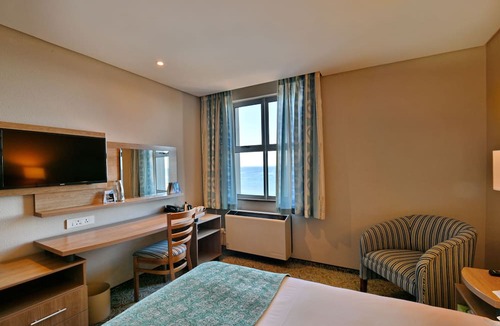 Summerstrand Hotel | Town Lodge Gqeberha
