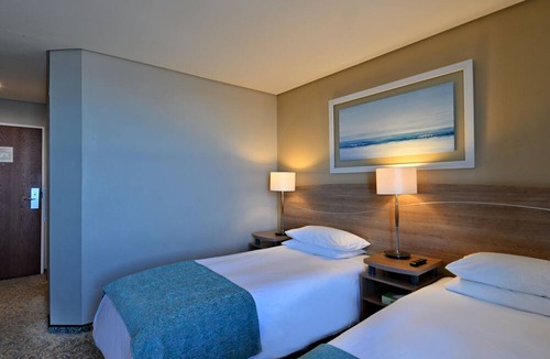 Summerstrand Hotel | Town Lodge Gqeberha