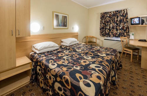 Bloemfontein Hotel | Road Lodge Bloemfontein Airport