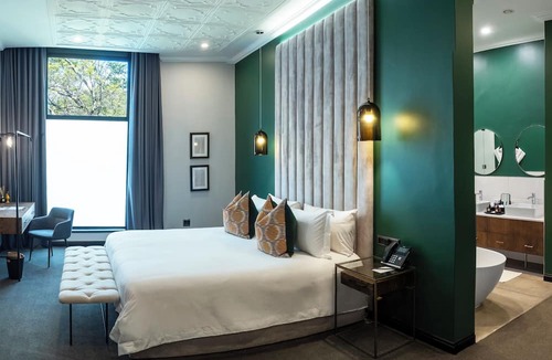 Houghton Estate Hotel | Sanctuary Mandela