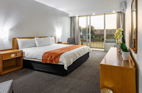 Harrismith Hotel | African Sky Hotels - Harrismith Inn