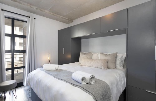West Beach Apartment | Manhattan on Coral 7