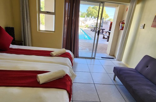 Pofadder Hotel | Pofadder Hotel