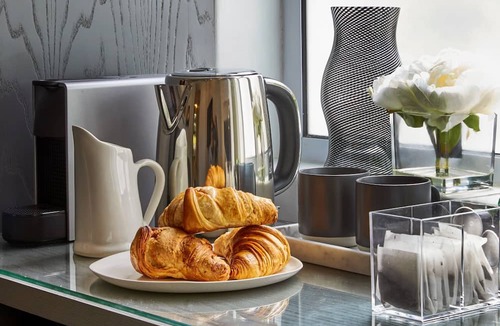 Cape Town City Centre Hotel | Kaap Mooi Luxury Guest House