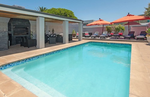 Westcliff House | Villa Venusta