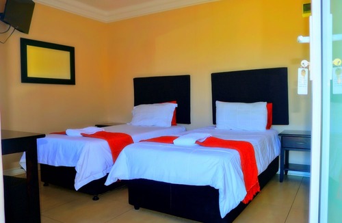 Bluff House | Seas Of Ships Guest House