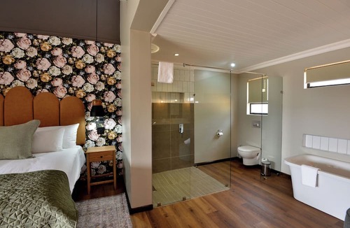 Dullstroom Hotel | Dunkeld East