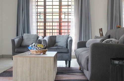 Tierpoort Cottage | Idyllic getaway surrounded by lush greenery on the outskirts of Pretoria.