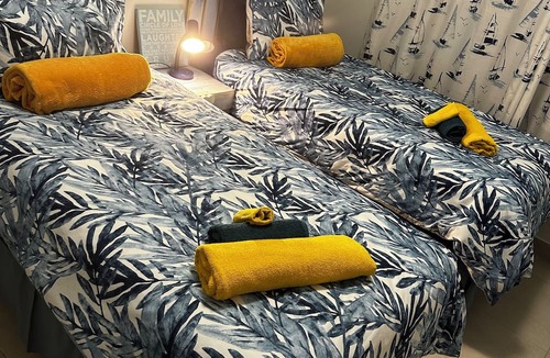 Langebaan House | Entire holiday home 5 minutes from the Beach - Kite Surfing. Comfortable, new!