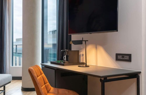 Greater Johannesburg Metropolitan Area Hotel | Radisson RED Hotel, Johannesburg Rosebank