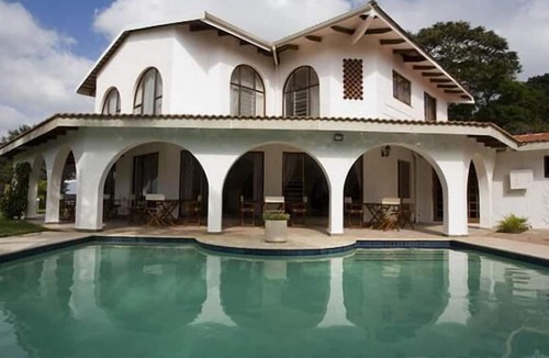 Kloof Bed & Breakfast | Bizafrika Guest Lodge & Conference Center