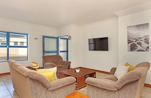 Calypso Beach House | Oyster Retreat