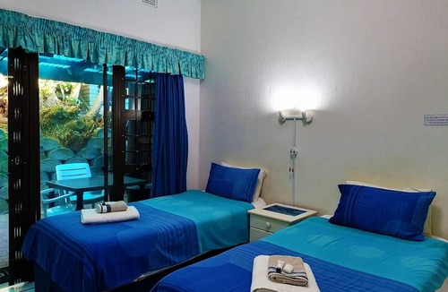 Ramsgate South Apartment | Boathouse Bed and Biscuit - Cabin