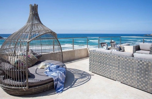 Herolds Bay House | Cozy Room With Stunning Ocean View in Herolds Bay, South Africa