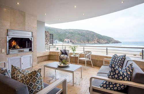 Herolds Bay House | Cozy Room With a Partial sea View