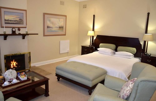 Lidgetton West House | Lythwood Lodge