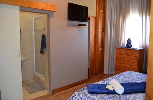 Aliwal North Bed & Breakfast | Landy's B&B
