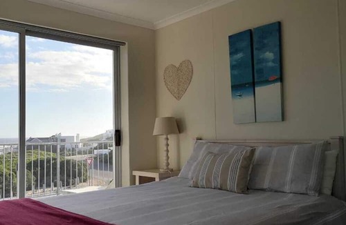 Vermont Cottage | Hermanus Beach Cottage 1