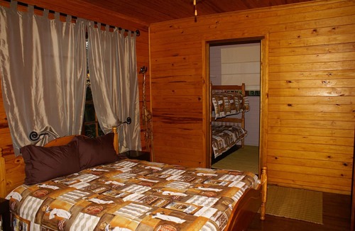 Hluhluwe Hostel | Isinkwe Backpackers Bushcamp