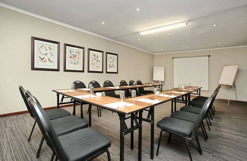 Roodeplaat Hotel | Premier Hotel Roodevalley