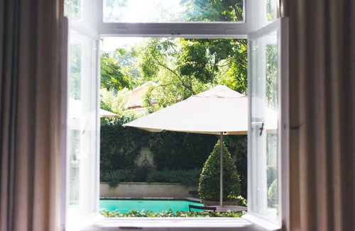 Brooklyn Bed & Breakfast | Osborne House - Guest House