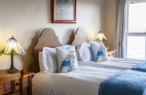 Glencairn House | Moonglow Guest House