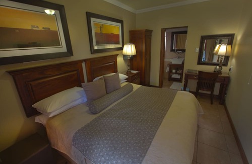 Meyersdal House | Le Cozmo Guest House