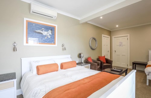 Old Place House | Orange Inn Knysna