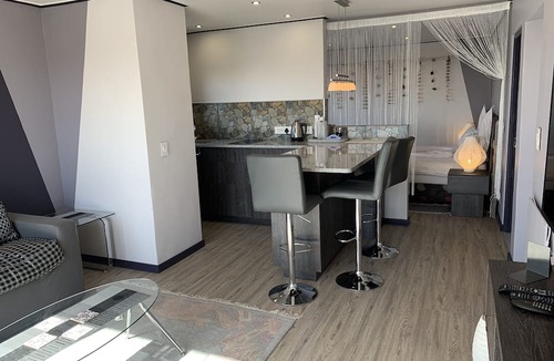 Paternoster House | Farr Out Guesthouse