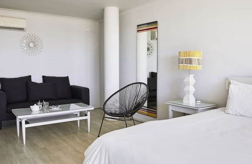 Mouille Point Hotel | La Splendida Hotel by NEWMARK