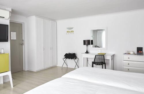 Mouille Point Hotel | La Splendida Hotel by NEWMARK