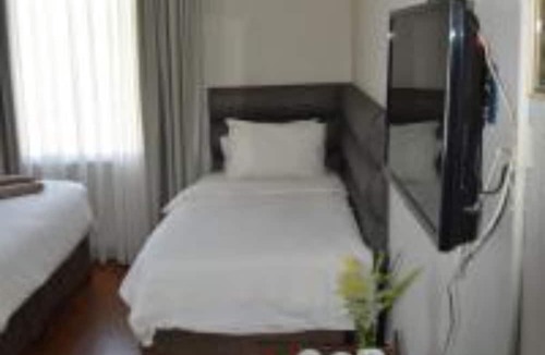 uMlalazi Hotel | The George Hotel