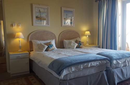 Simon's Town House | Albatross Guest House