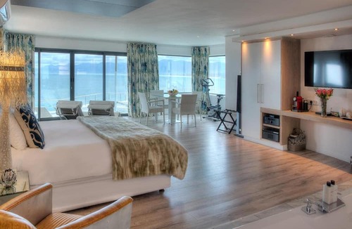 De Kelders House | Sea Star Cliff