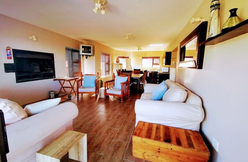 East London House | Cove View Bed & Breakfast