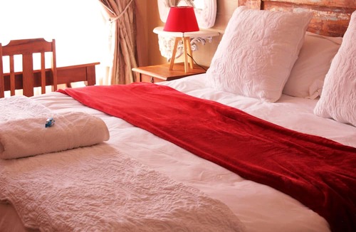 Pearly Beach Bed & Breakfast | The-Ark B & B