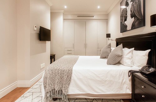 Green Point Hotel | Unit Number 620 Cape Royale Luxury Apartments