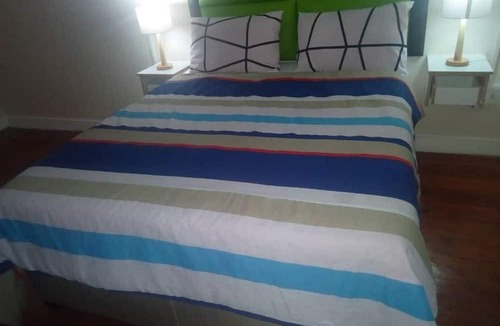 Port Elizabeth Central House | The Monument Guesthouse