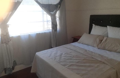 Strand House | M2T Guest House