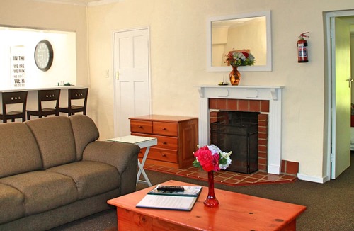 Drakensberg Gardens House | Mountain View Cottages Self Catering