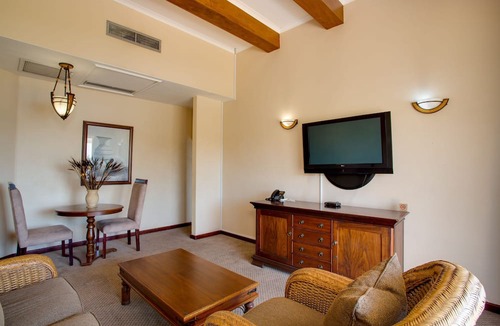 Vereeniging Hotel | Riviera On Vaal Resort