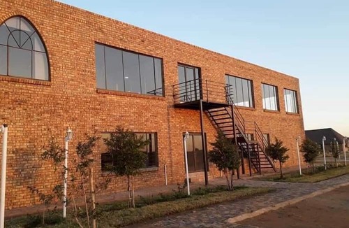 Greater Johannesburg Metropolitan Area Hotel | WCCC Convention Centre