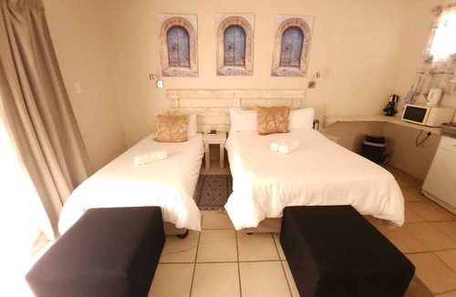 Universitas House | Rusplek Guesthouse and Conference Centre