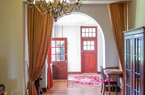 Ashton House | Excelsior Manor Guesthouse
