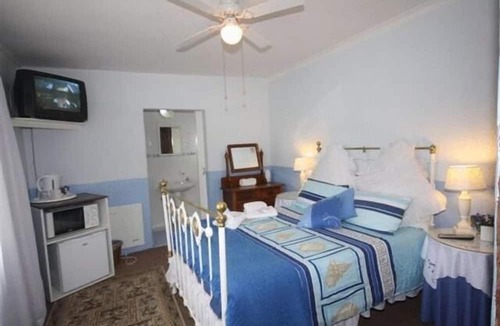 Bluewater Bay House | Bluewater Guesthouse