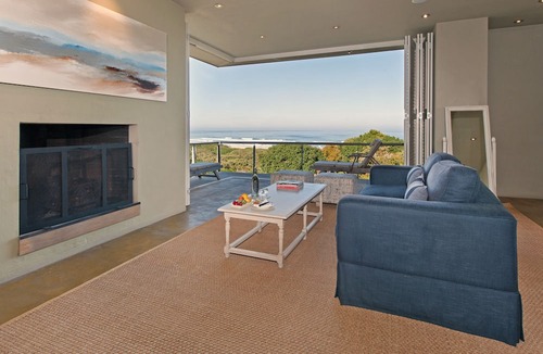 Voelklip House | Mosselberg on Grotto Beach