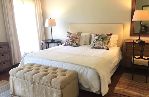 Stellenbosch House | Navarre Farm Cottages