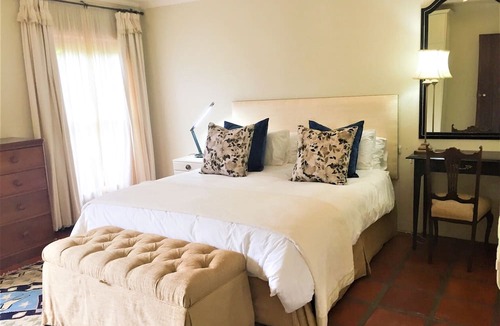 Stellenbosch House | Navarre Farm Cottages