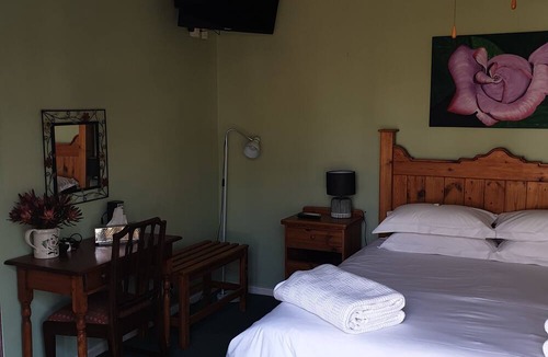 Springfontein House | Springfontein Guesthouse